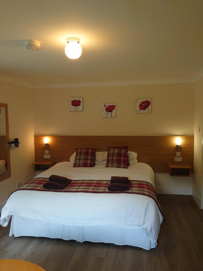 Bracarina House Bed & Breakfast & Caledonian Studio 인버모리스톤 외부 사진