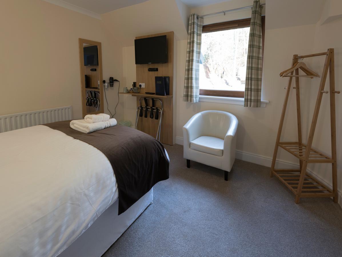 Bracarina House Bed & Breakfast & Caledonian Studio 인버모리스톤 외부 사진